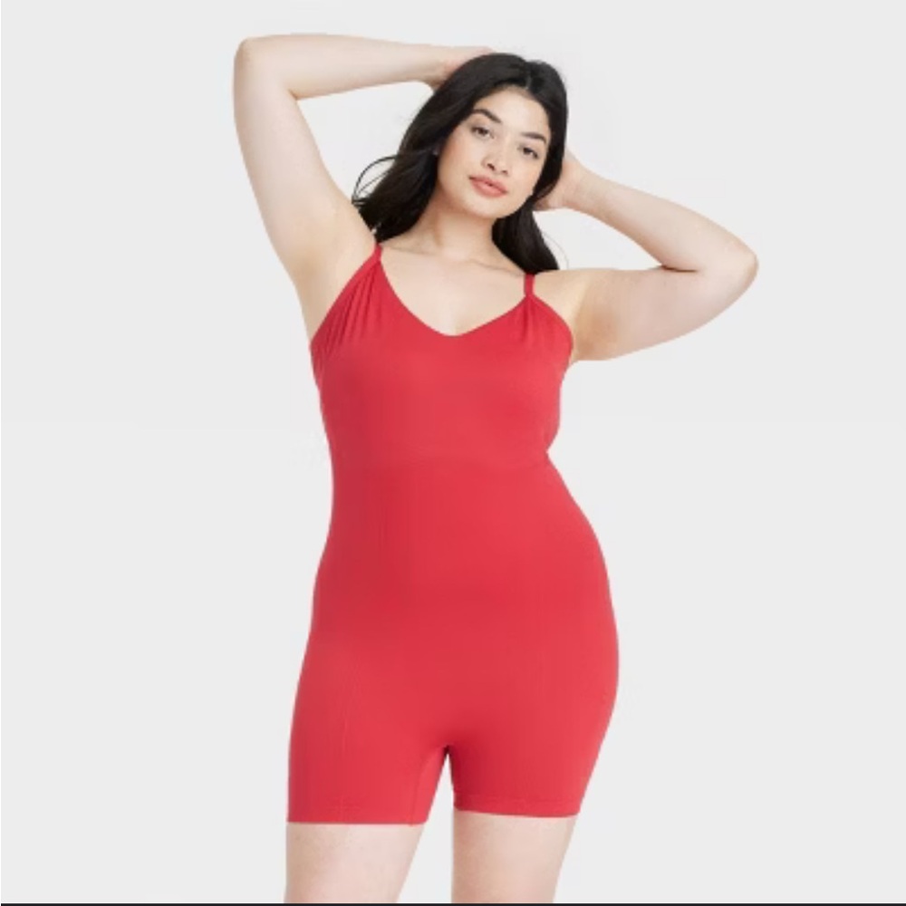 Colsie Romper NWT XL
